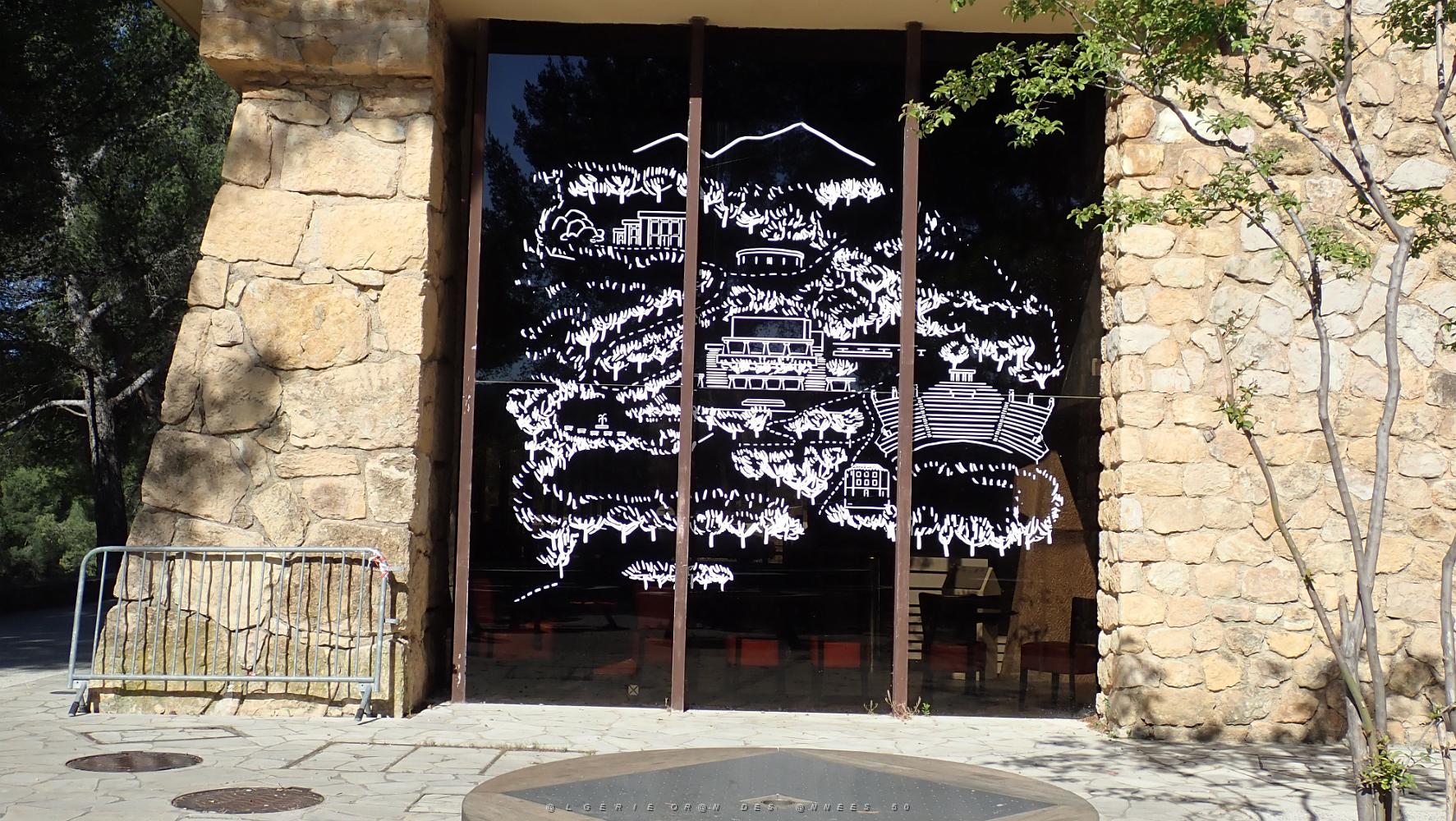 21  Dessins.JPG
